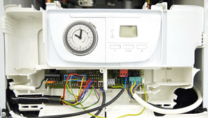 gw betacom 28a fascia up close.gif